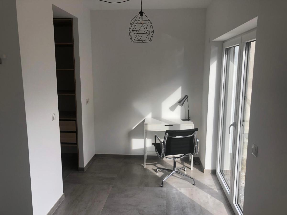 Kruft-Apps Apartment ภายนอก รูปภาพ
